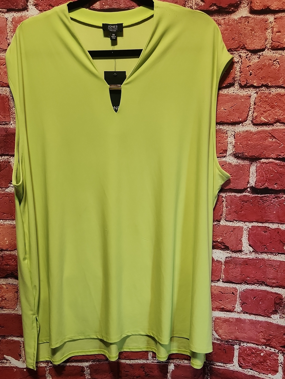 Jones New York Lime Green Keyhole Sleeveless Top